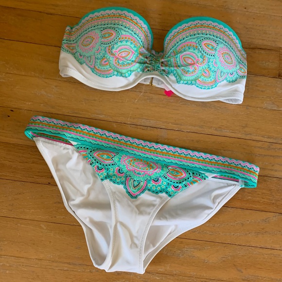 Victoria's Secret Other - Victorias Secret Bikini 34C / small